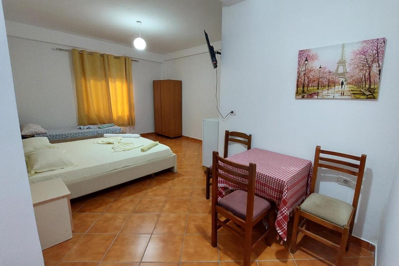 Ferienwohnung Jon Vlorë Exterior foto