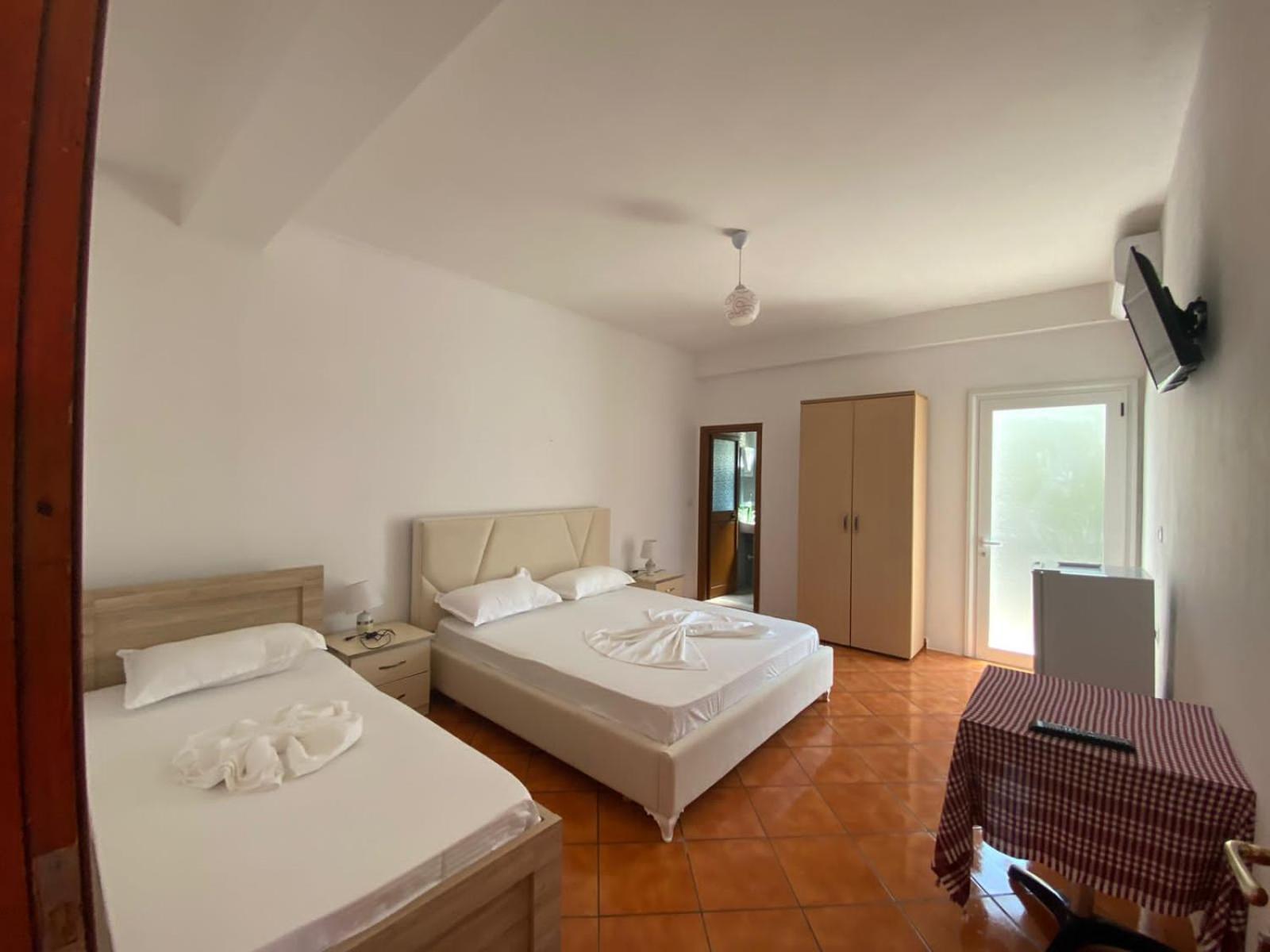 Ferienwohnung Jon Vlorë Exterior foto