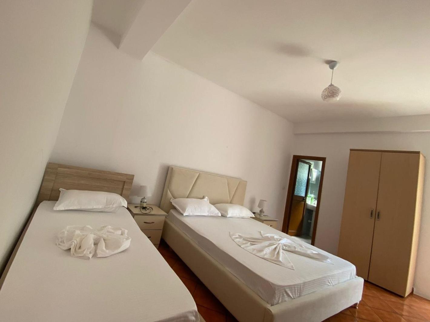 Ferienwohnung Jon Vlorë Exterior foto