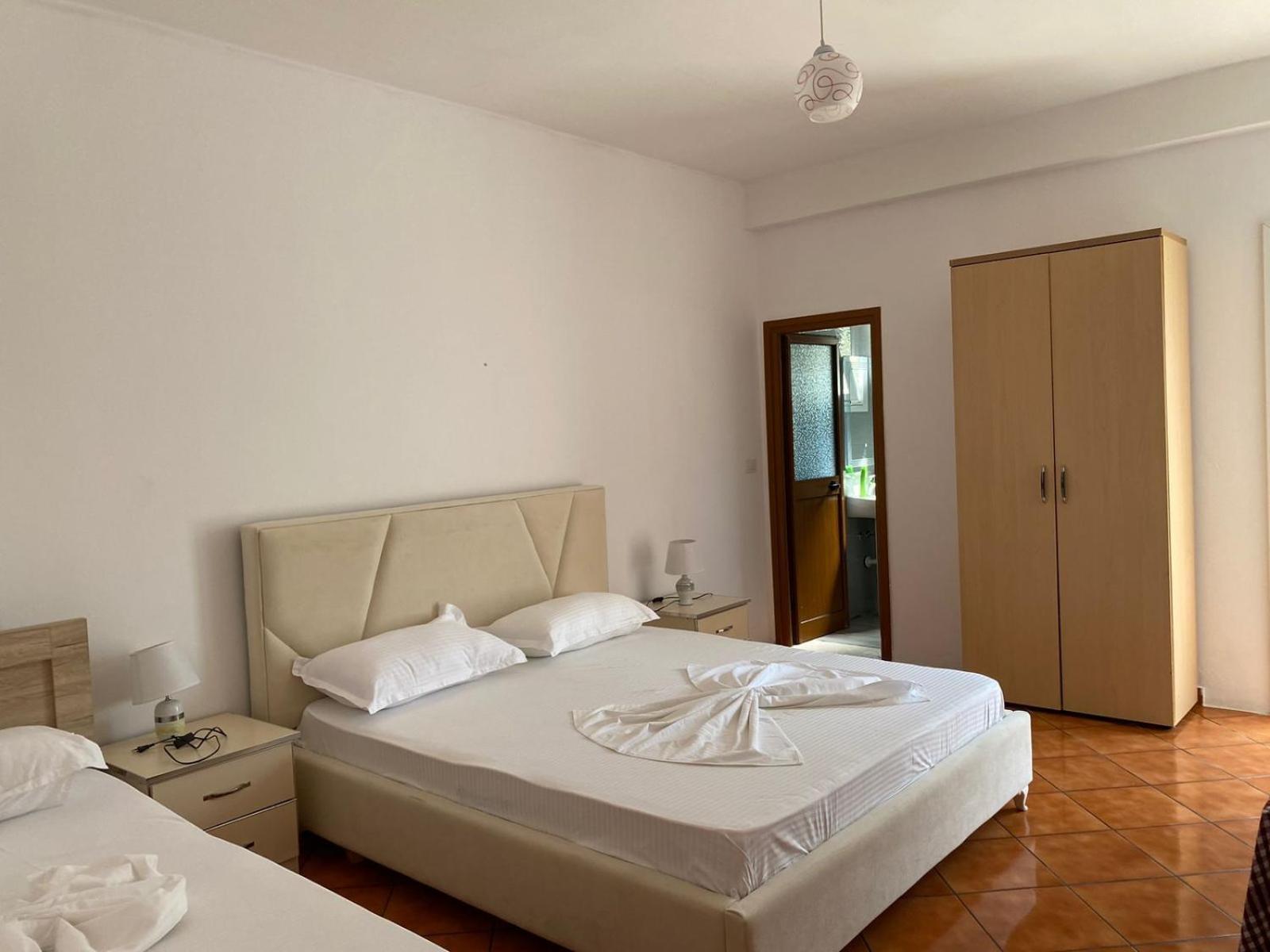 Ferienwohnung Jon Vlorë Exterior foto