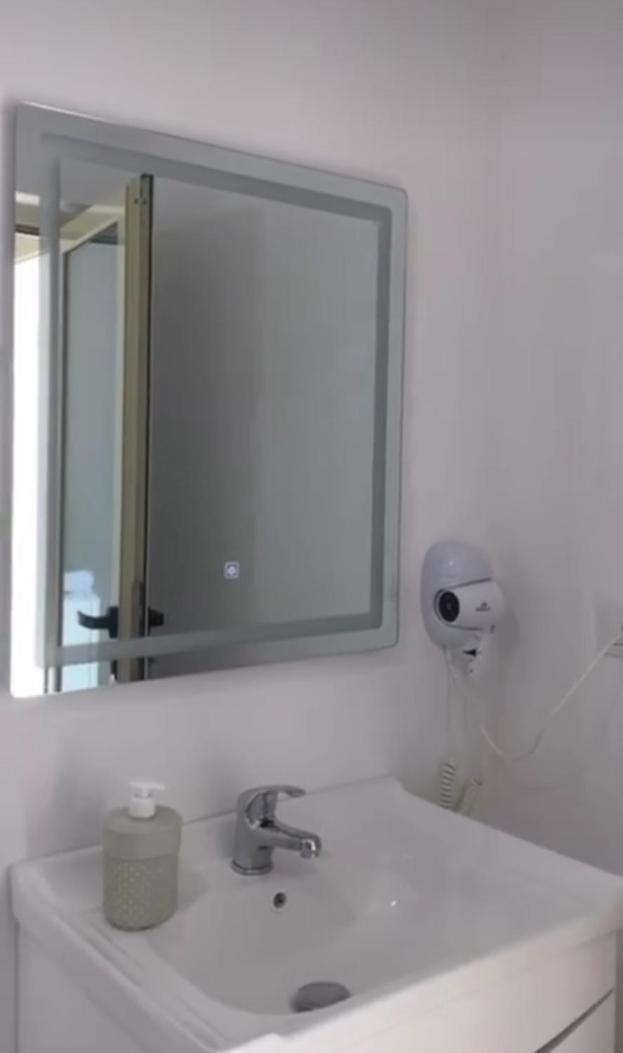 Ferienwohnung Jon Vlorë Exterior foto